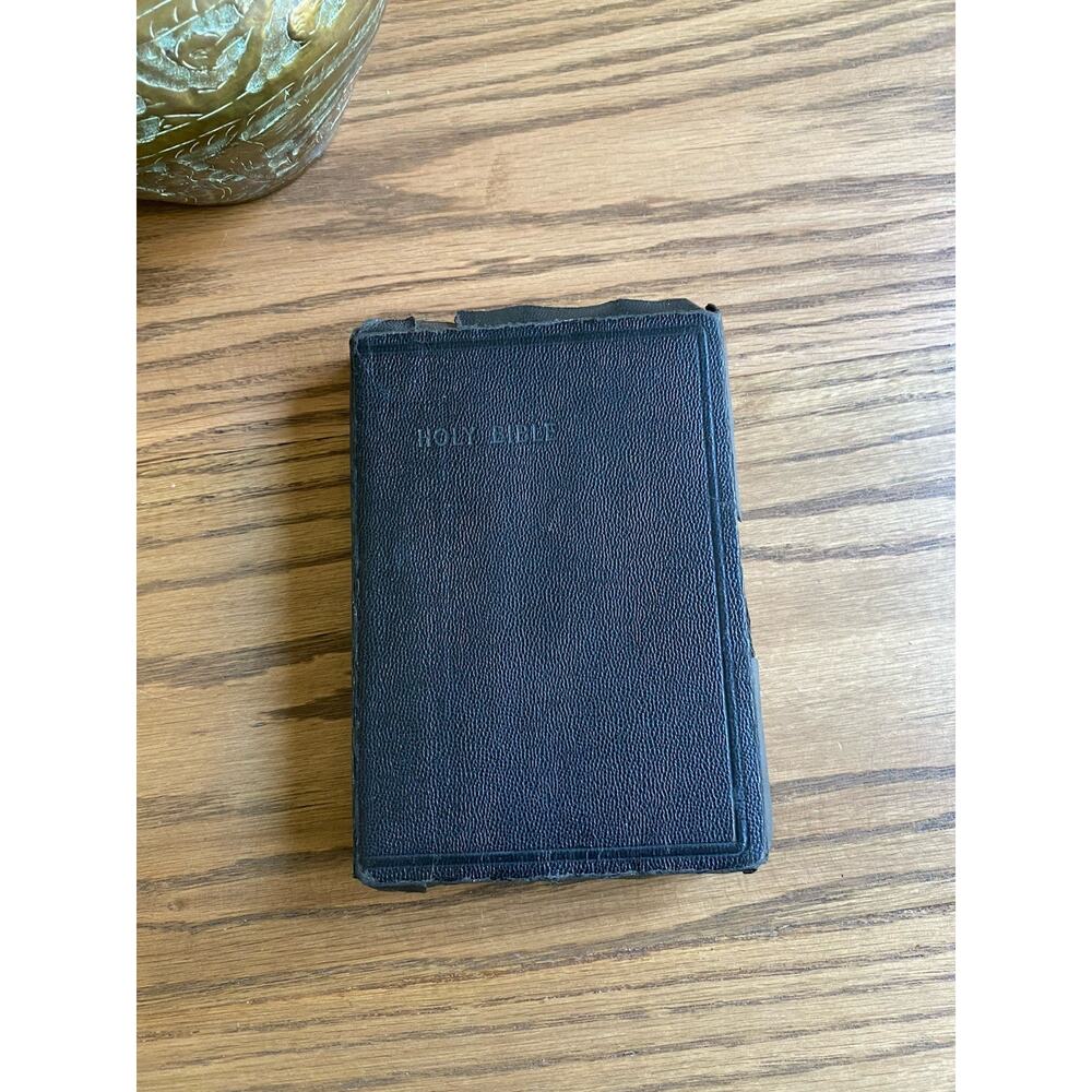 Vintage 1940s Bible King James Version Holy Bible Vintage Bible